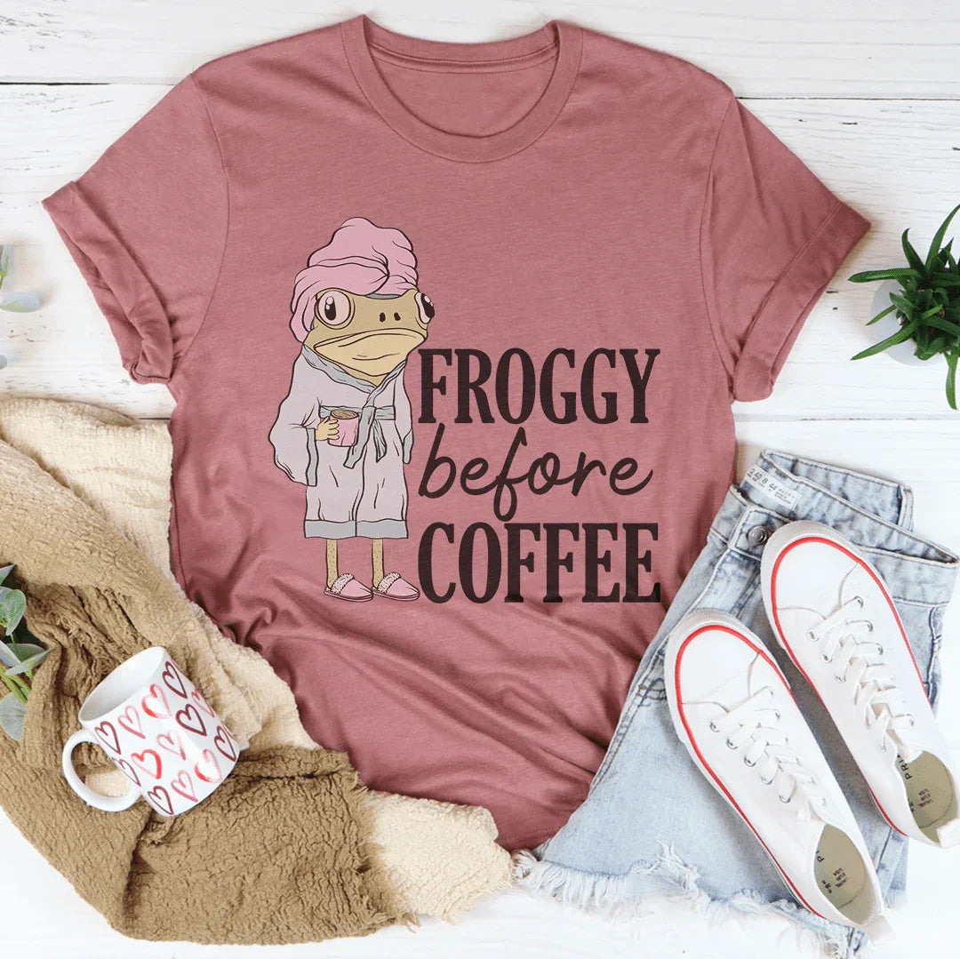 Camiseta Froggy Before Coffee