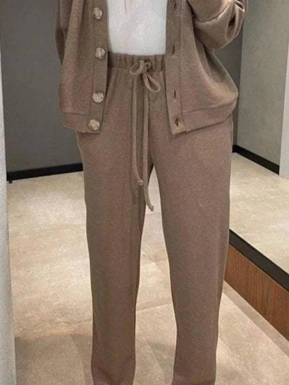 Ensemble haut à manches longues boutonné et pantalon grande taille