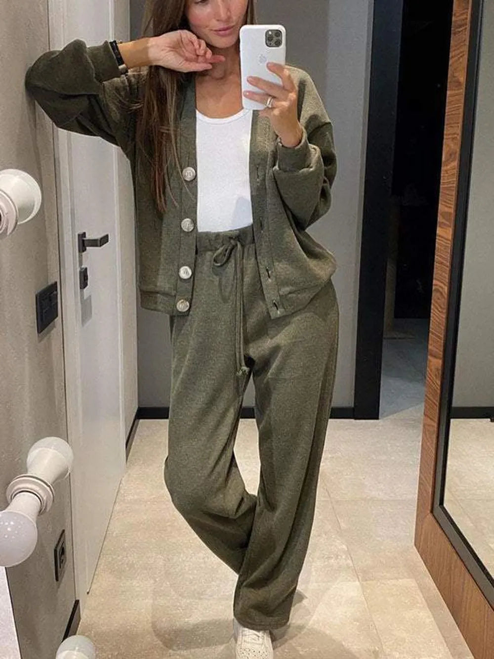 Ensemble haut à manches longues boutonné et pantalon grande taille