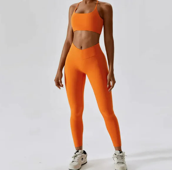 Traje de Yoga Deportivo con Diseño de Rayas en la Espalda