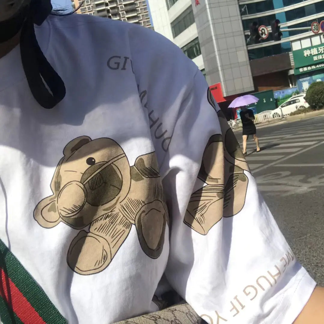 T-shirt à manches courtes avec imprimé cartoon d'ours coréen