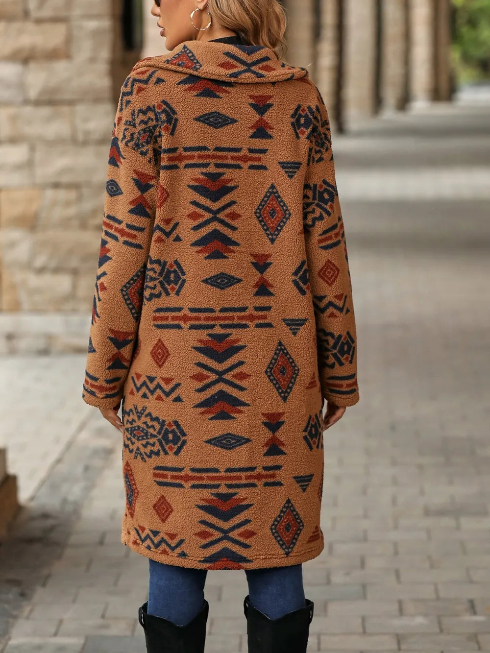 Geometric Pocketed Dropped Shoulder Coat - Korvel