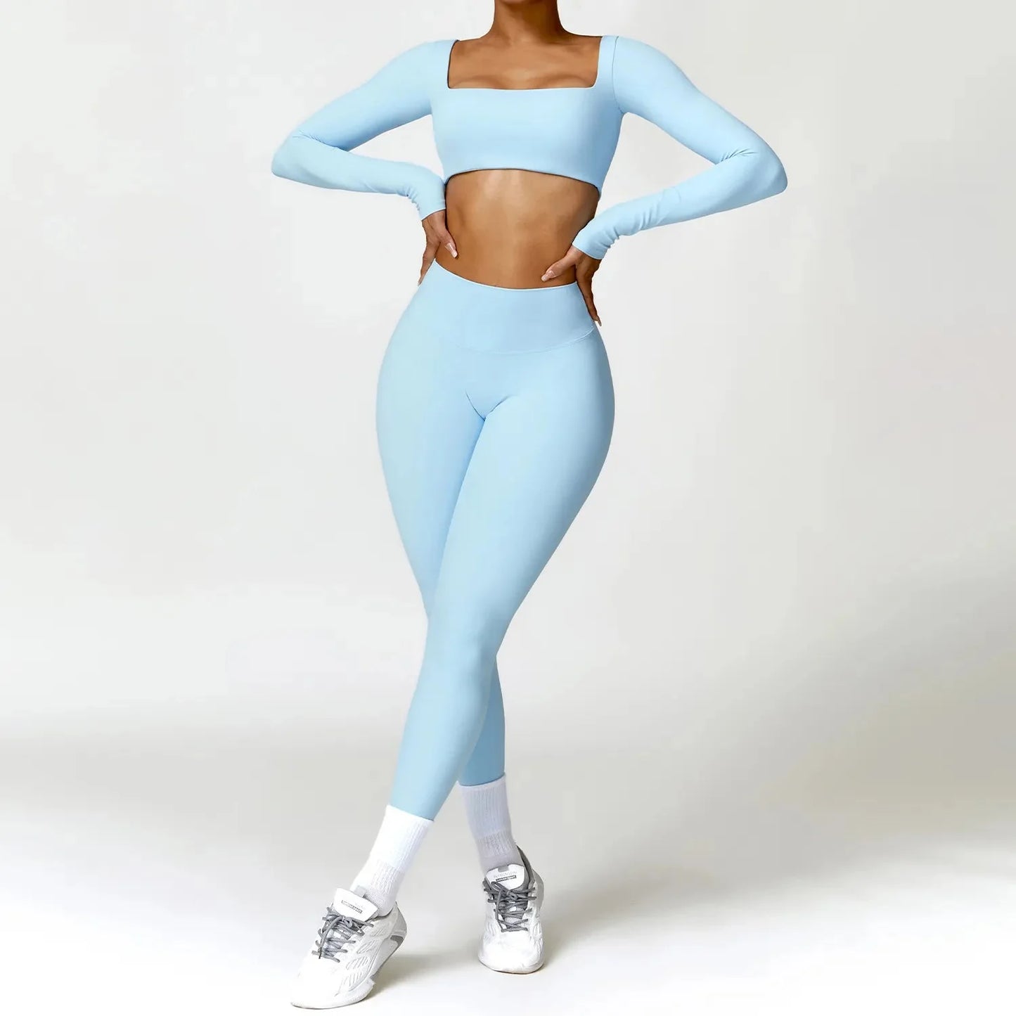 Conjunto de Sujetador y Pantalones de Tela Elegante
