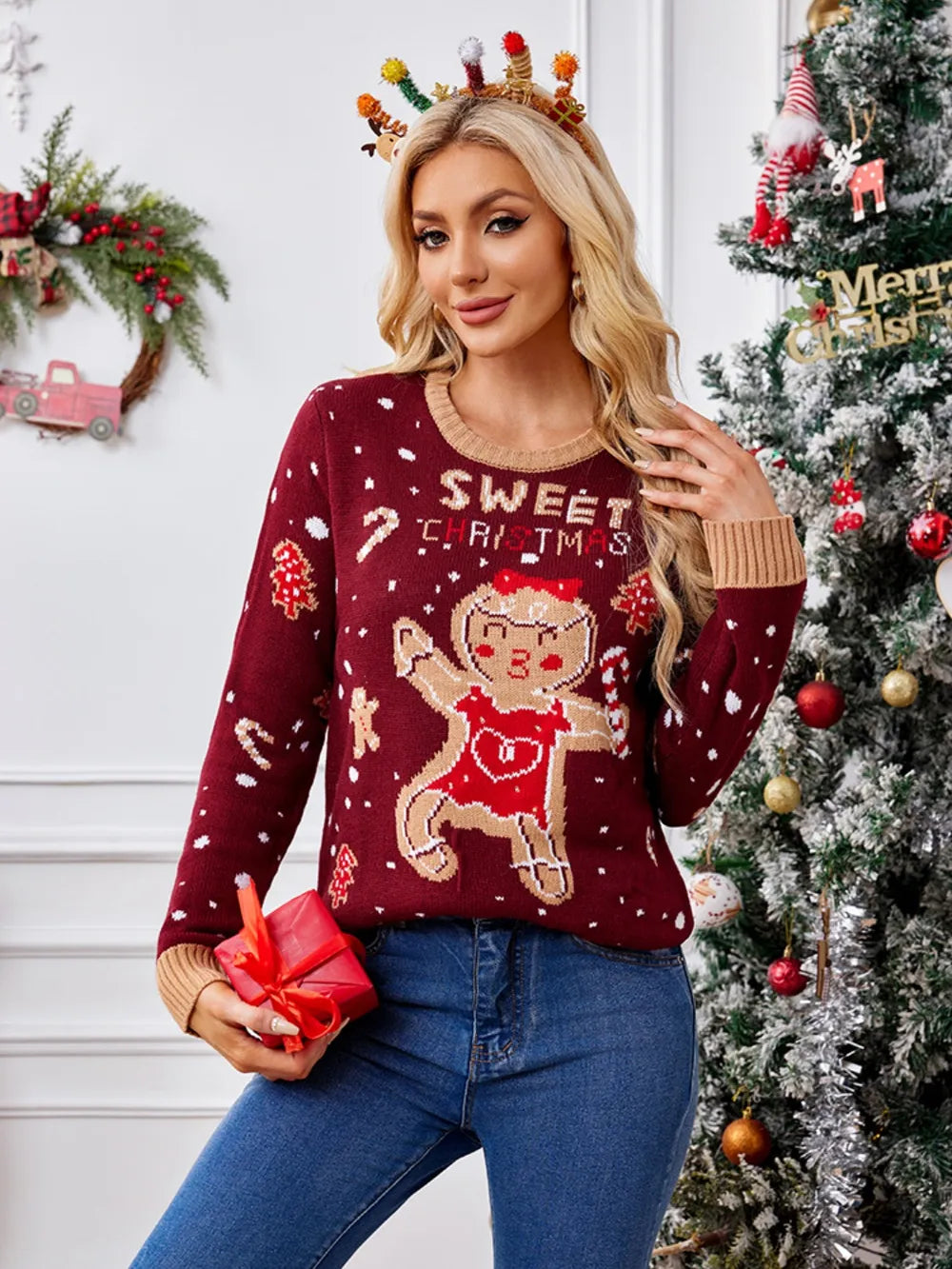 Gingerbread Man Pattern Long Sleeved Pullover Sweater