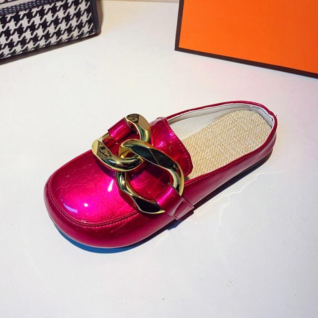Elegant Gold Chain Closed Toe Mules for Women - Comfortable Slip-On Slippers - Korvel