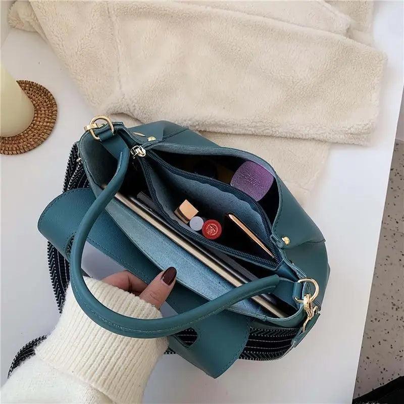 Elegant Large Capacity PU Handbags for Women - Versatile Shoulder Messenger Bags - Korvel