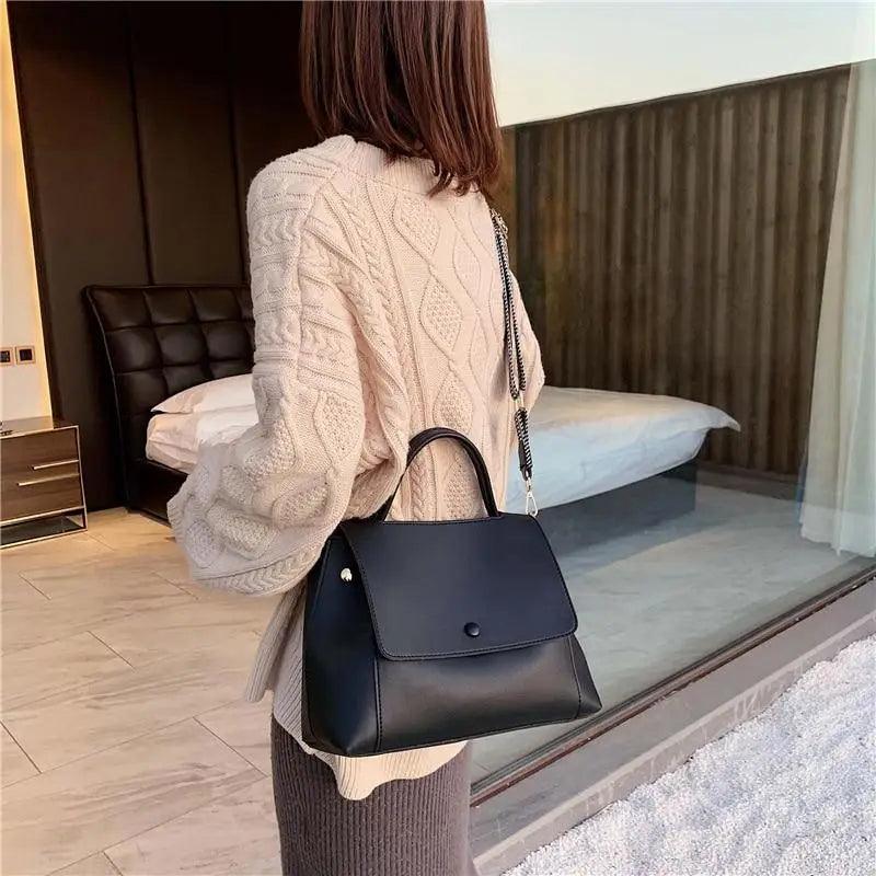 Elegant Large Capacity PU Handbags for Women - Versatile Shoulder Messenger Bags - Korvel