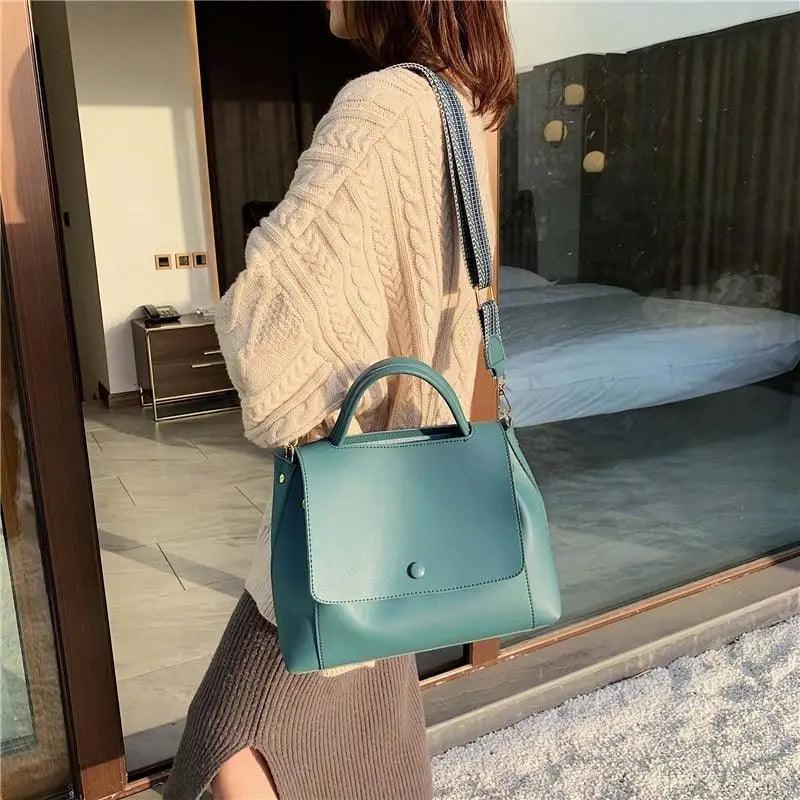 Elegant Large Capacity PU Handbags for Women - Versatile Shoulder Messenger Bags - Korvel