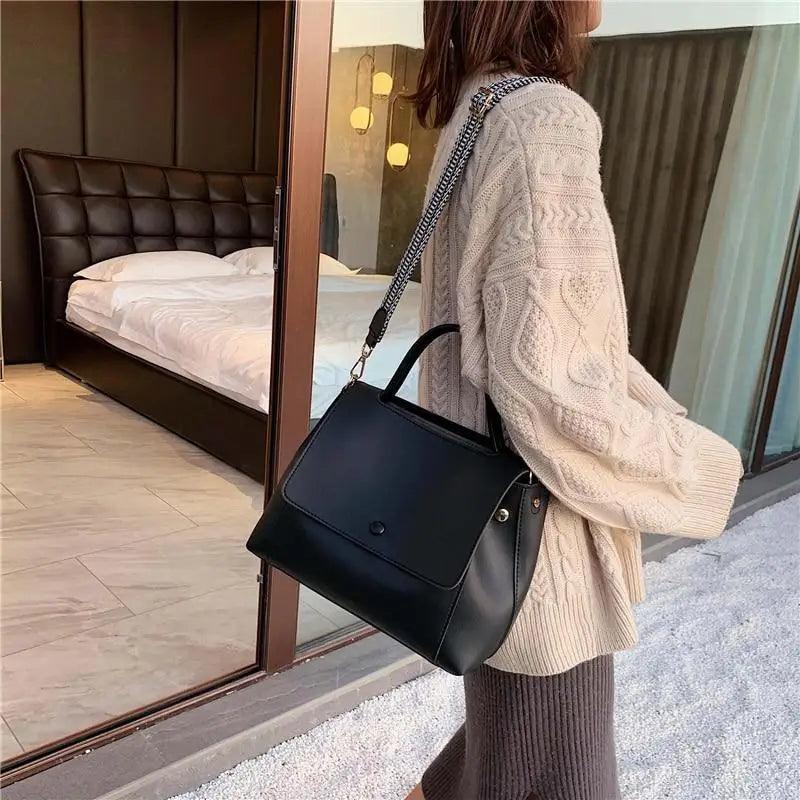 Elegant Large Capacity PU Handbags for Women - Versatile Shoulder Messenger Bags - Korvel