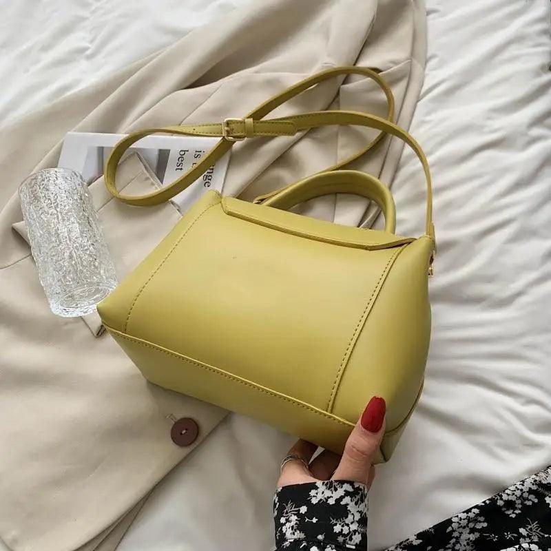 Elegant Large Capacity PU Handbags for Women - Versatile Shoulder Messenger Bags - Korvel