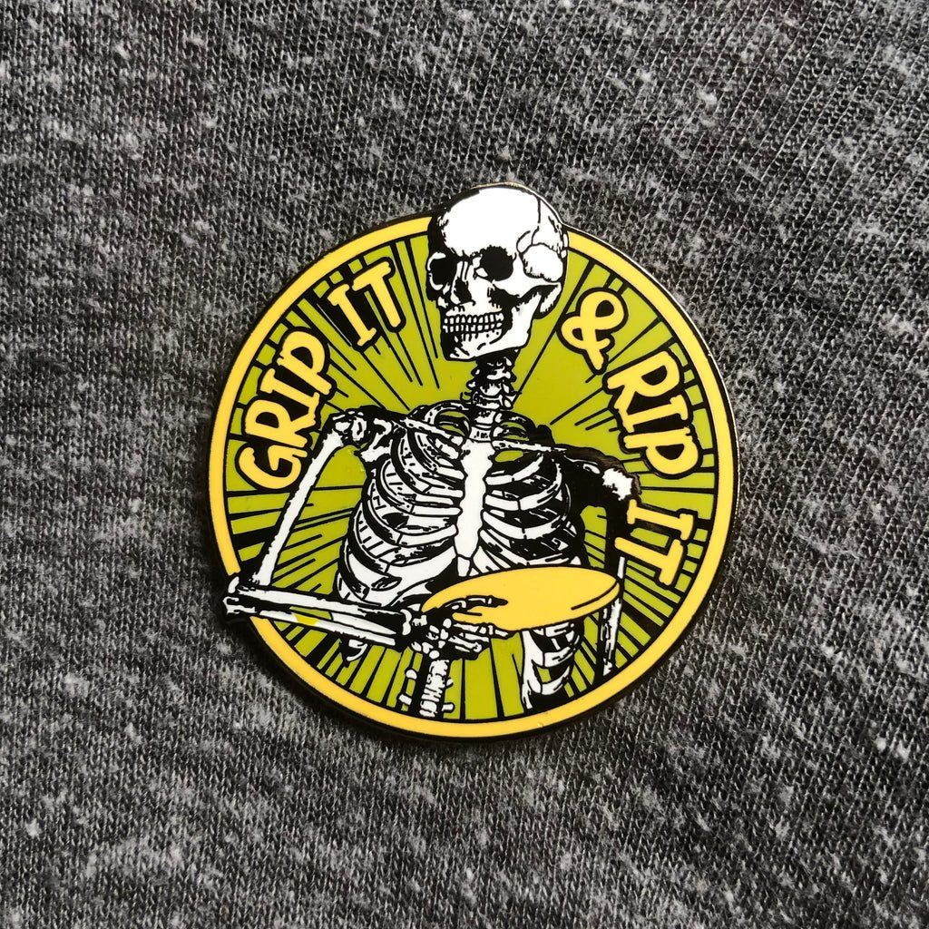 Pin Grip It & Rip It - Mariposa de Metal Premium
