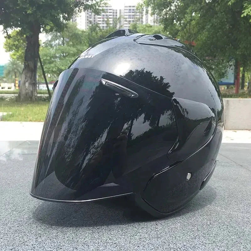 Casco de Moto Half Premium para Conductores Estilosos