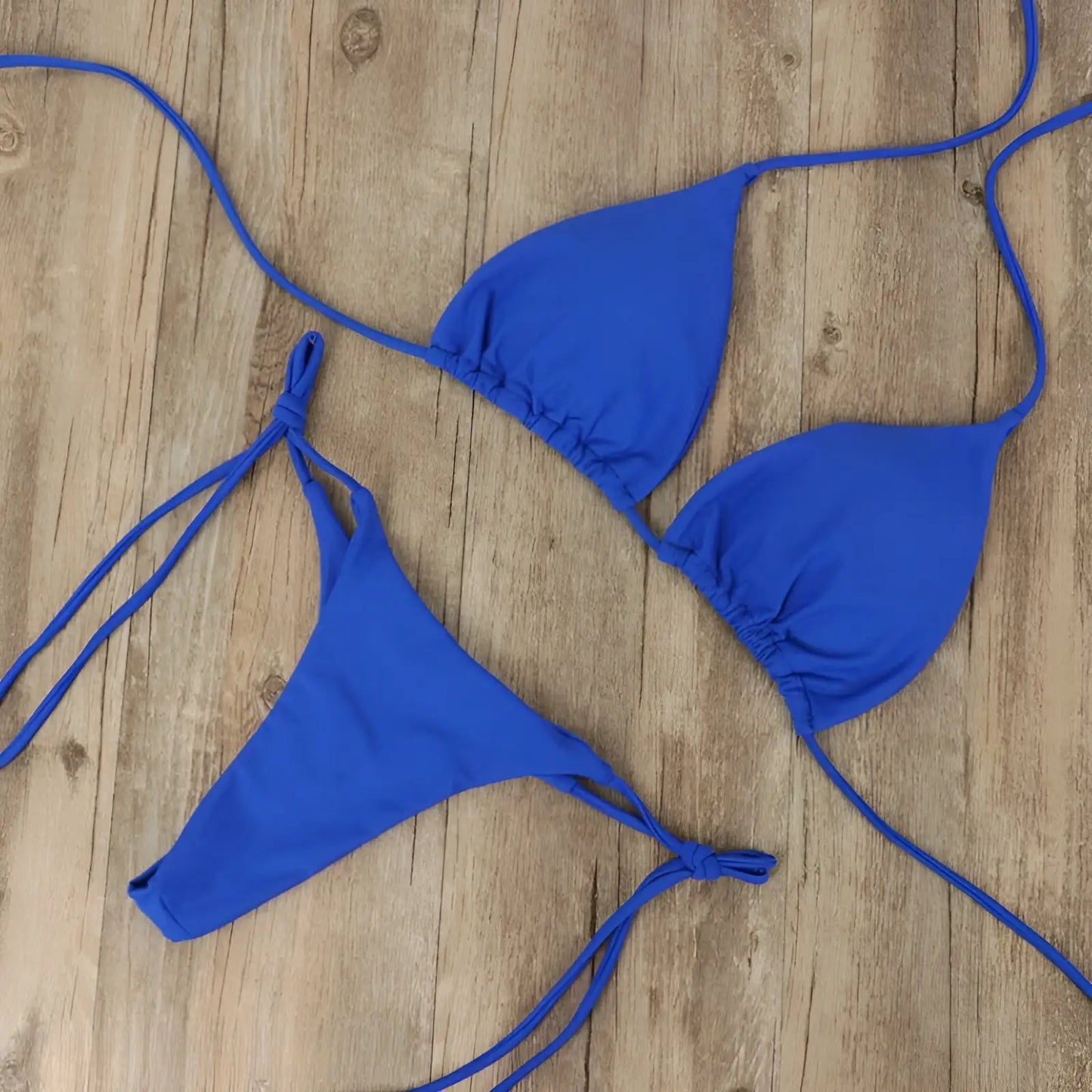 Ensemble de Bikini Classique Élégant