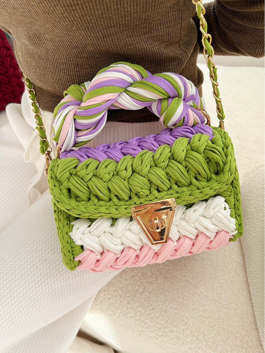 Sac à bandoulière en crochet tissé à la main avec des franges