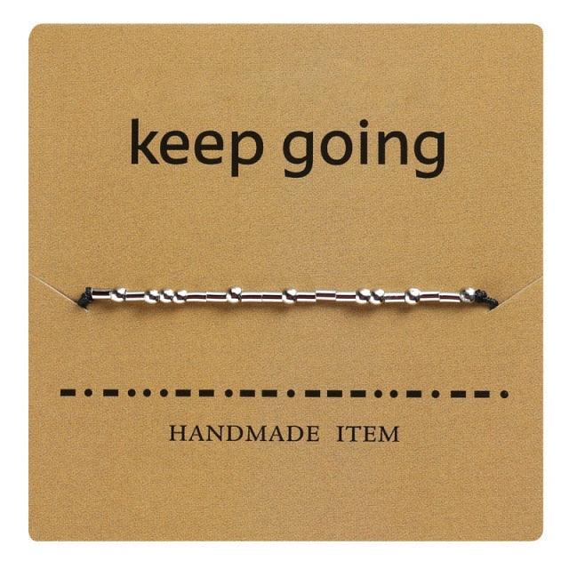 Bracelet en perles fait main avec cordon noir et carte Je t'aime