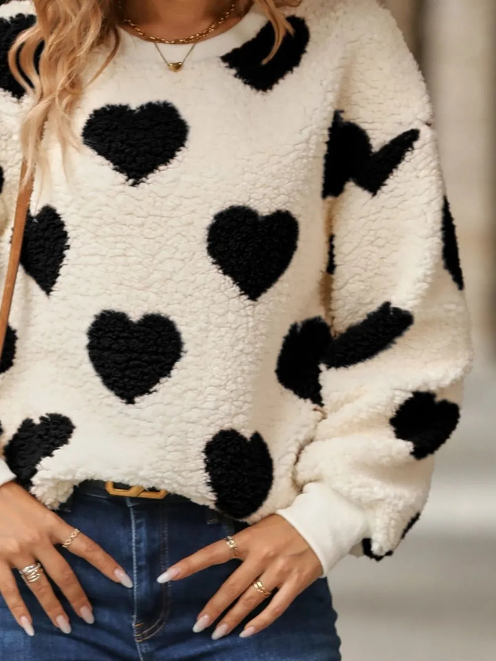 Heart Dropped Shoulder Sweatshirt - Korvel