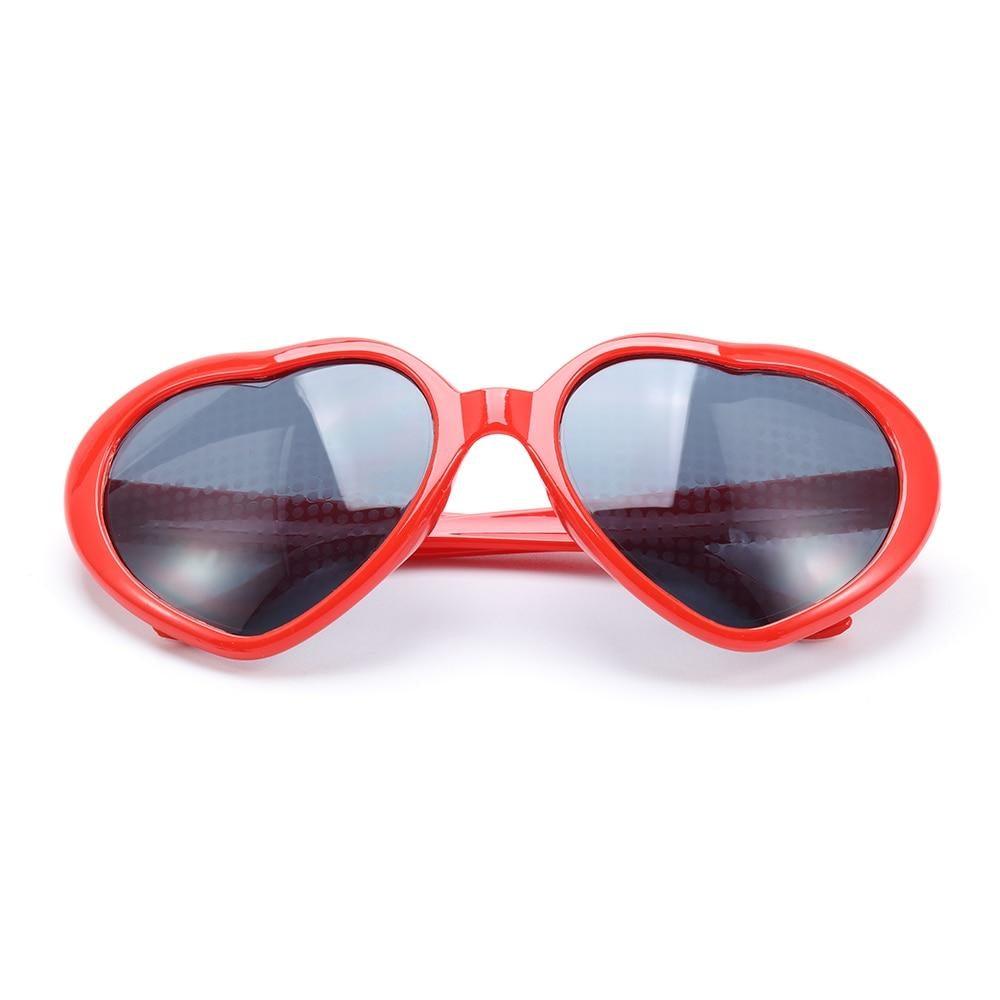 Lunettes de soleil à diffraction effet cœur pour des expériences lumineuses uniques