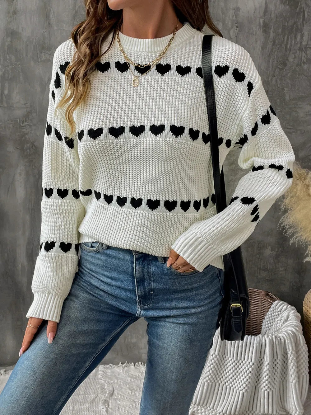 Heart Round Neck Long Sleeve Sweater - Korvel