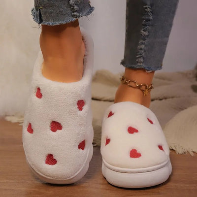 Heart Round Toe Flat Slippers - Korvel