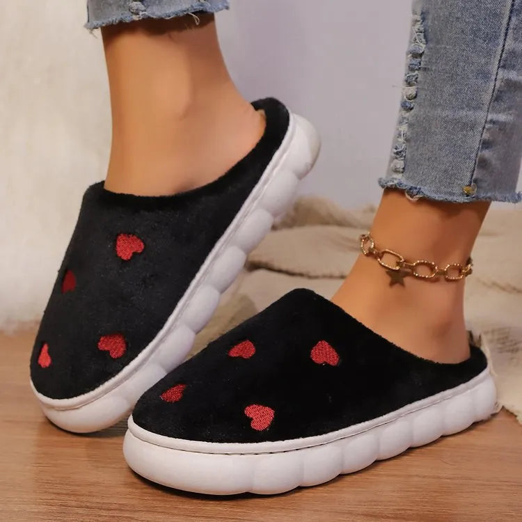 Heart Round Toe Flat Slippers - Korvel