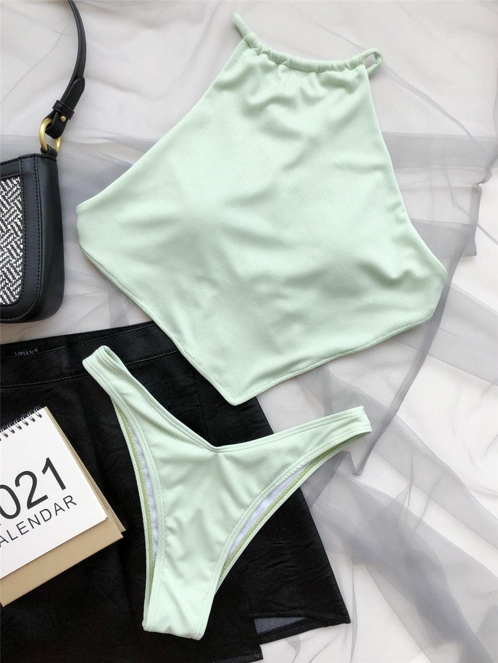 Conjunto de Bikini de Cuello Alto para Mujer - Traje de Baño Elegante y Cómodo