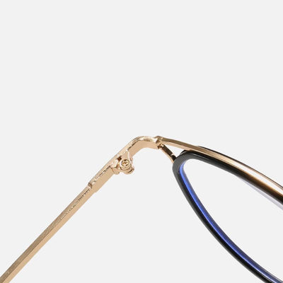 Stylish Retro Sunglasses for Women - Blue Light Blocking Eyewear - Korvel