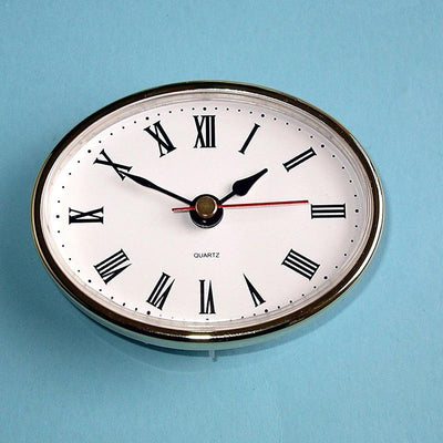 High Quality Vintage Black Metal Art Table Clock Metal Retro Silent Non-Ticking Battery Control Classic Roman dial Small Table Clock for Bedrooms - Korvel