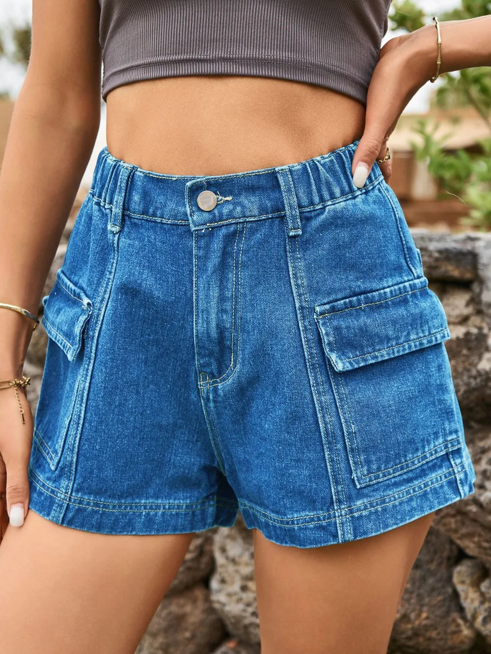 Shorts en denim taille haute premium avec poches