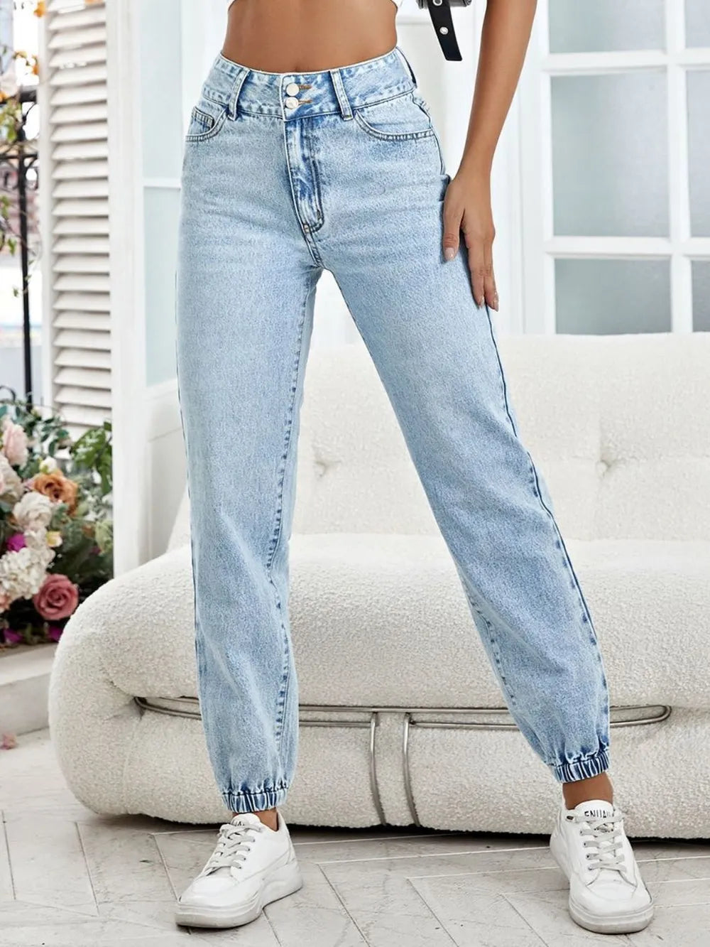 Jeans taille haute premium avec poches fonctionnelles