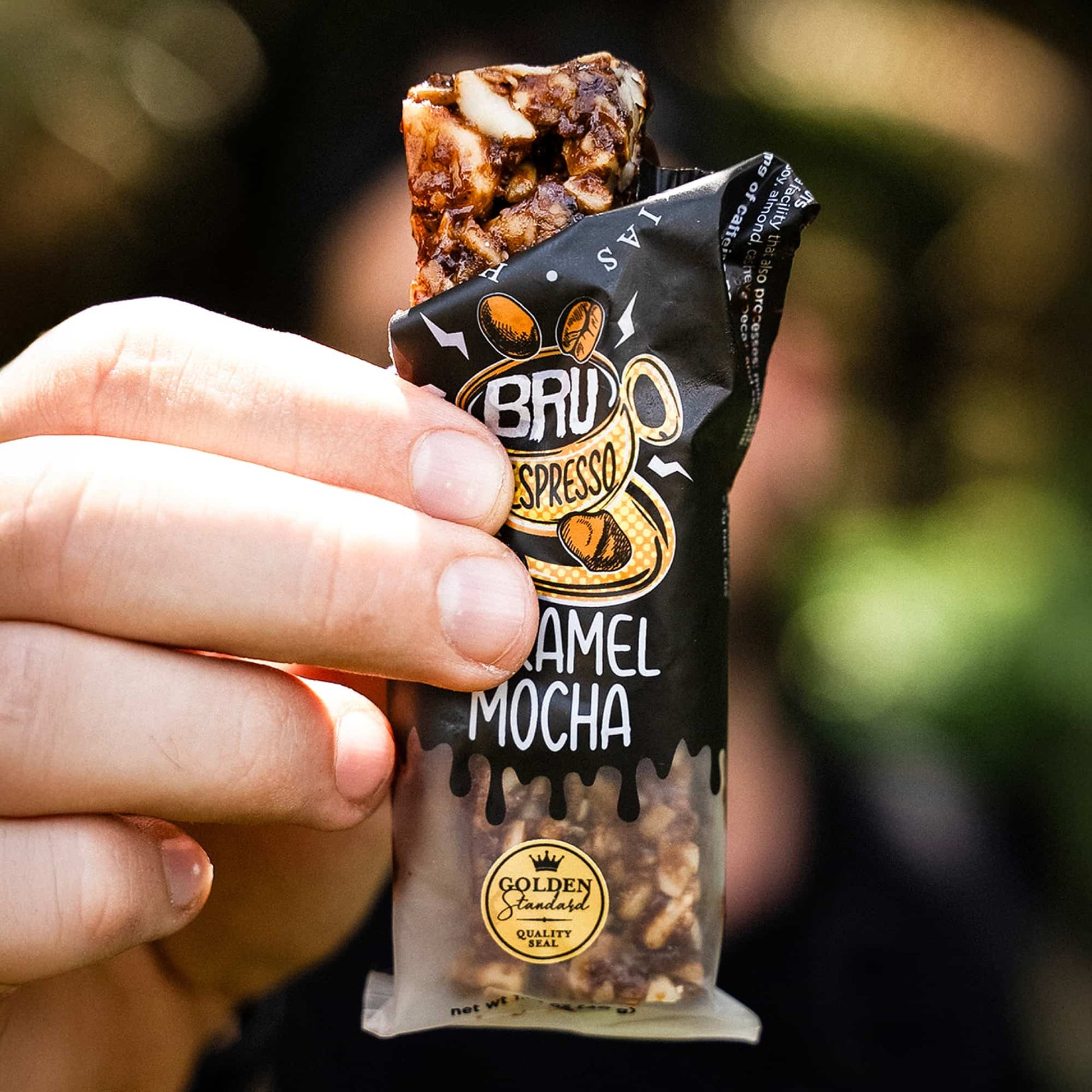 Caramel Mocha Macadamia Nut Snack Bar (Dan Mace's BRU Bar) (12 Bars) - Korvel