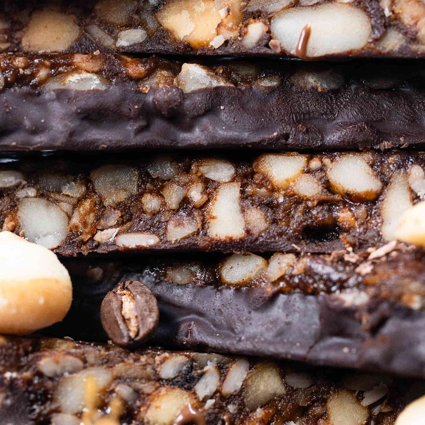 Caramel Mocha Macadamia Nut Snack Bar (Dan Mace's BRU Bar) (12 Bars) - Korvel