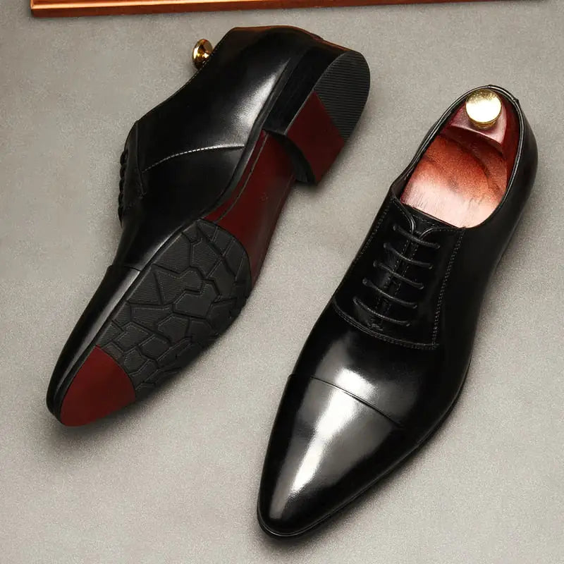 Zapatos Oxford de Cuero de Lujo con Suela Roja para Hombres
