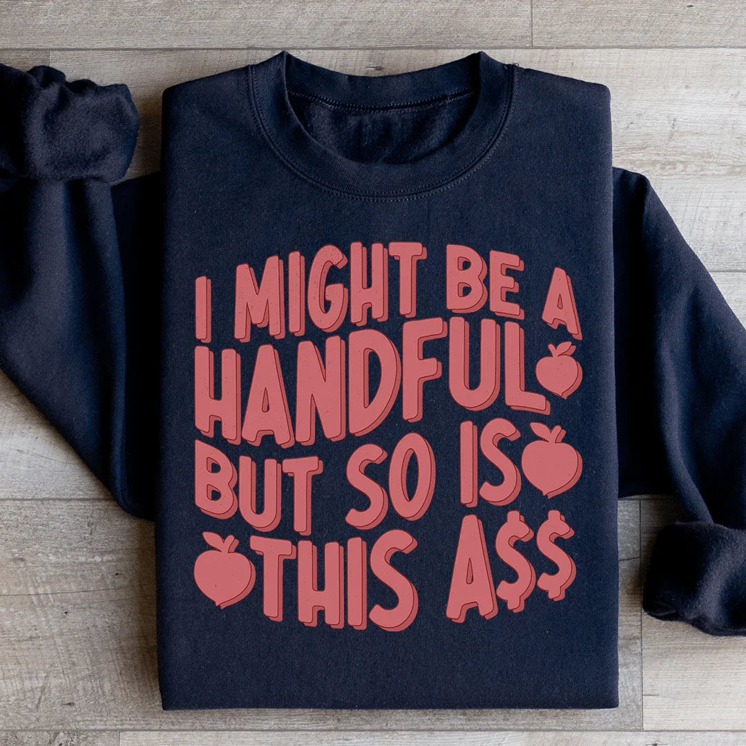 Je suis peut-être un peu difficile, mais ce sweatshirt l'est aussi