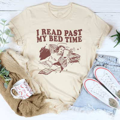 Camiseta "Leo más allá de mi hora de dormir"