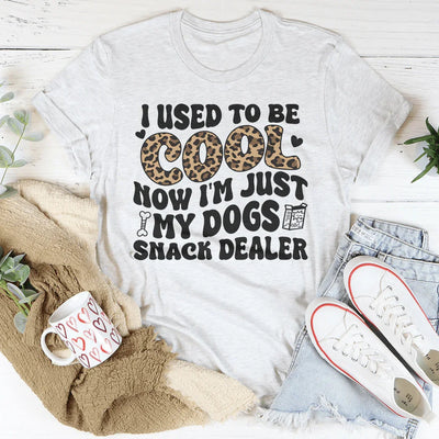 Solía ser genial, ahora solo soy el distribuidor de snacks de mi perro camiseta