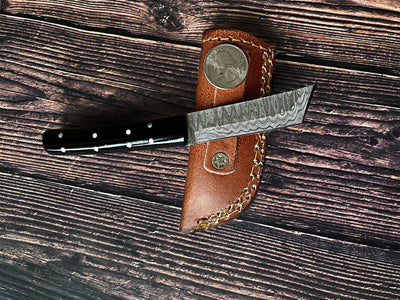 Exquisite Handmade Damascus Tanto Knife with Buffalo Horn Handle - Korvel