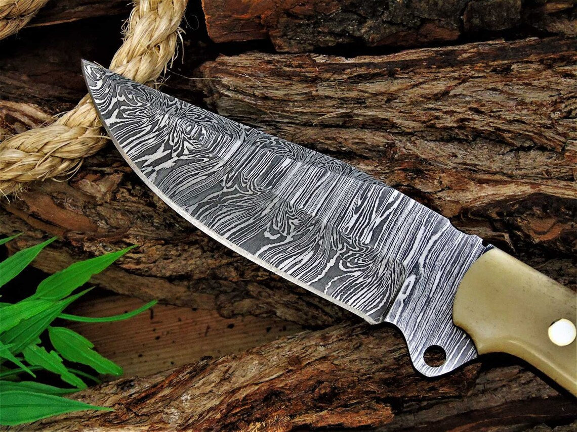 Premium Custom Damascus Skinning Knife with Elegant Bone Handle - 8.25-Inch Blade - Korvel