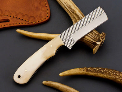 Premium Custom Bull Knife with Elegant Bone Handle - Korvel