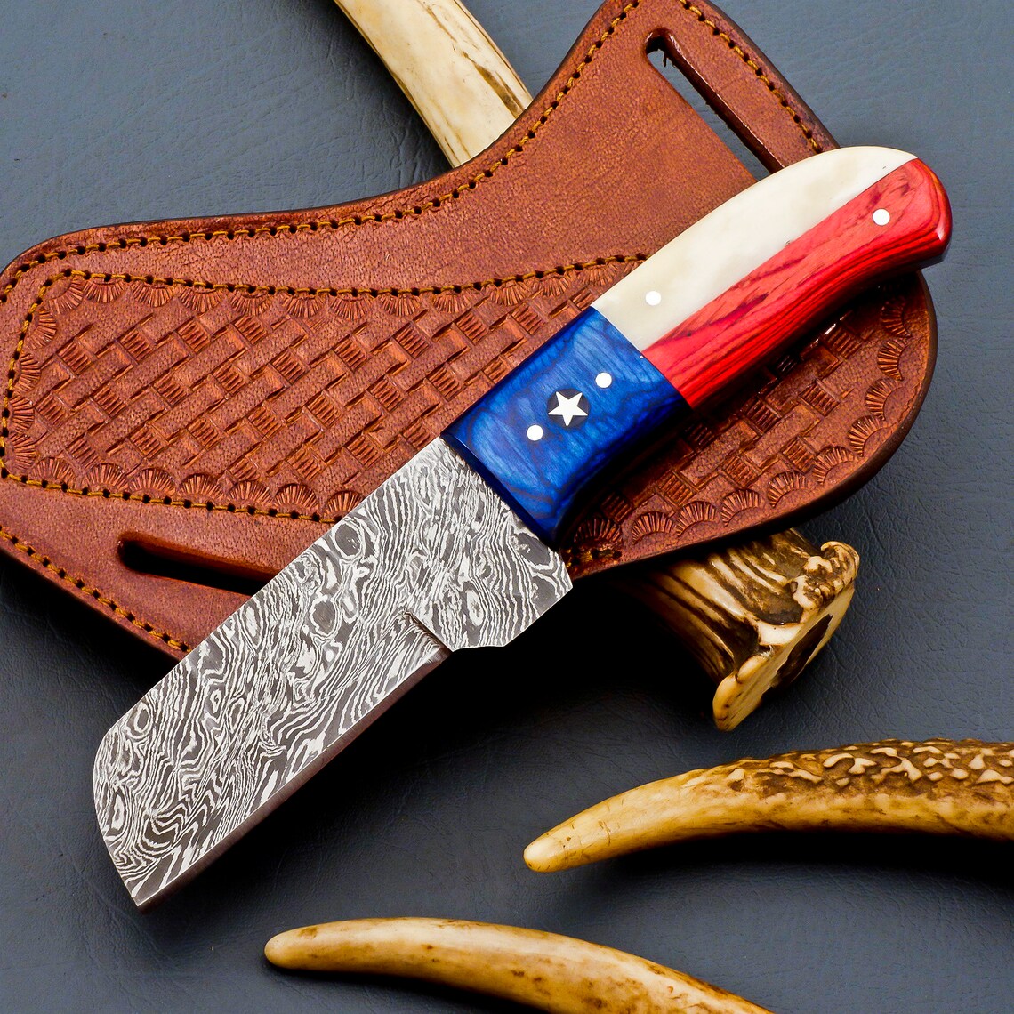 Texas Pride Custom Cowboy Castration Knife – Premium Damascus Steel Blade - Korvel