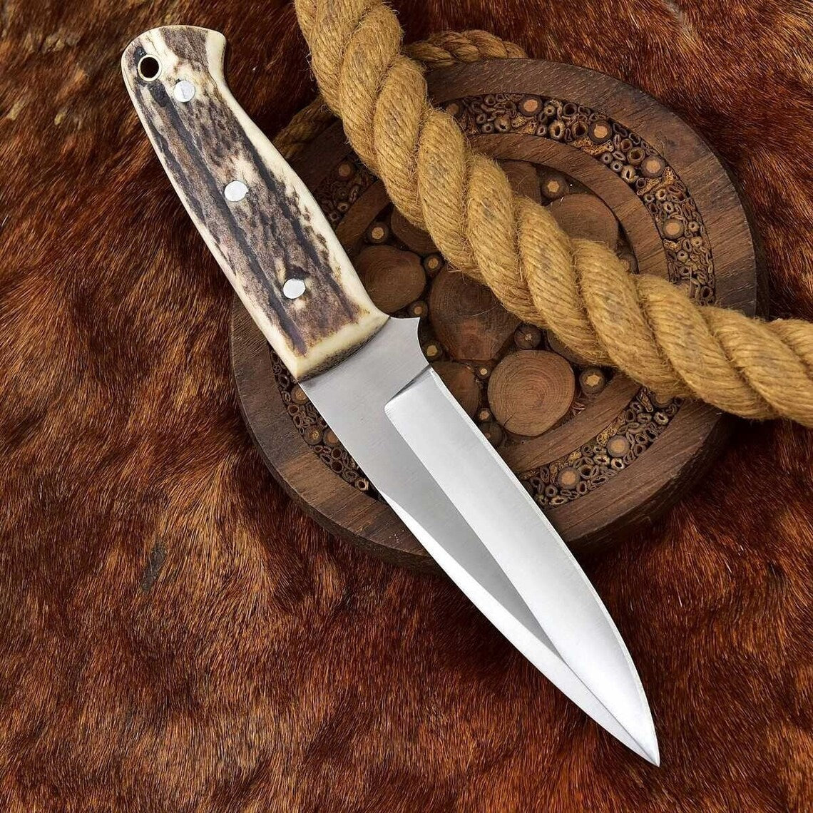Premium Custom Fixed Blade Skinning Knife with Leather Sheath - Korvel