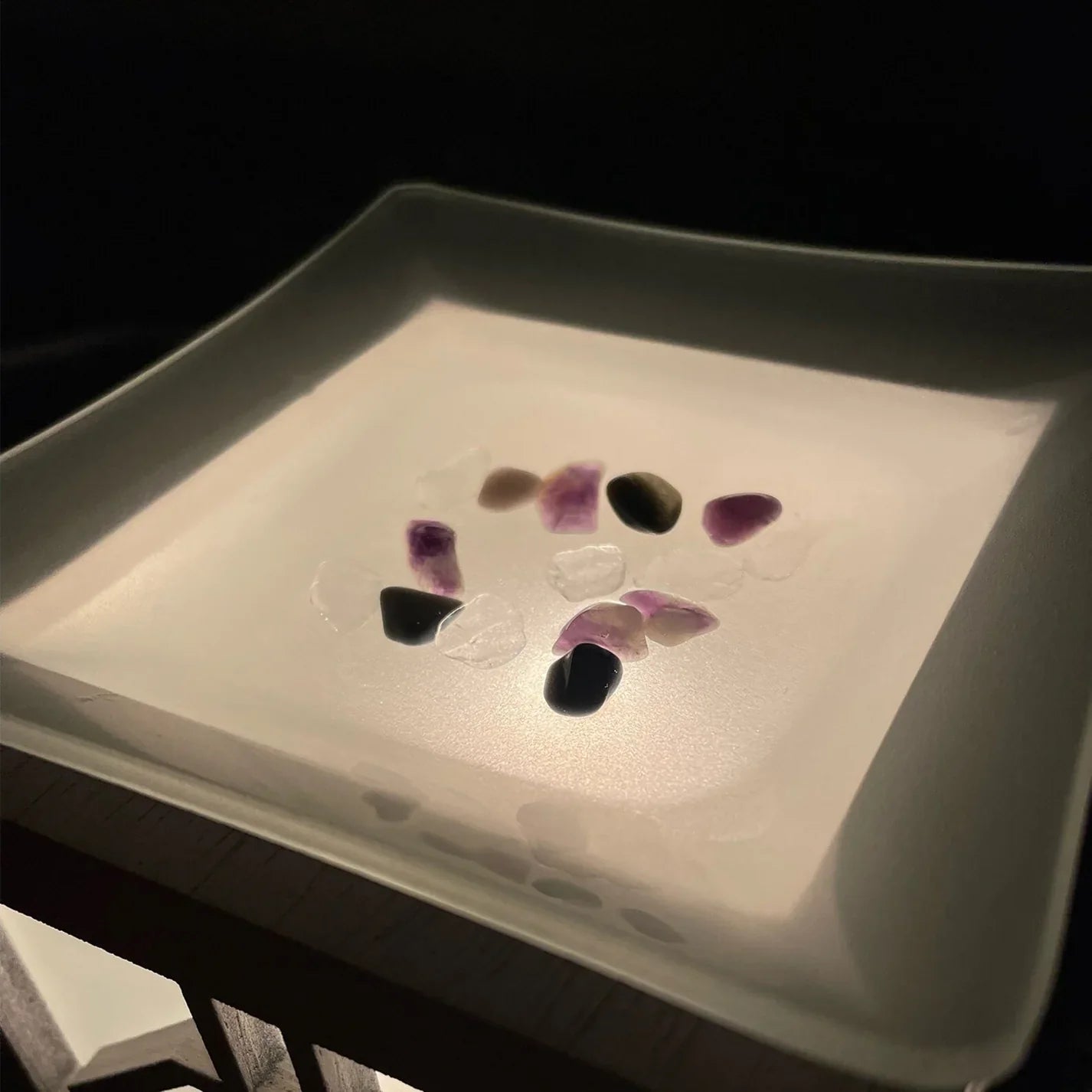 Elevate Your Spirit with Crown Chakra Crystal-Infused Wax Melts - Korvel