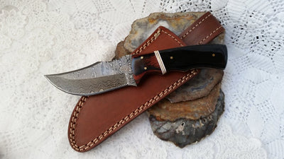 Premium Handmade Damascus Steel Skinning Knife - Korvel