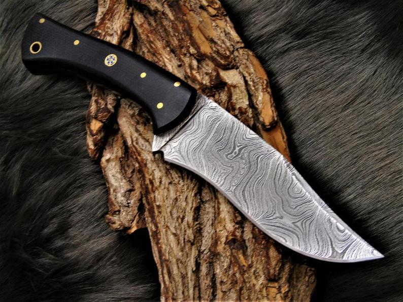 Premium Handmade Damascus Steel Hunting Knife - Korvel