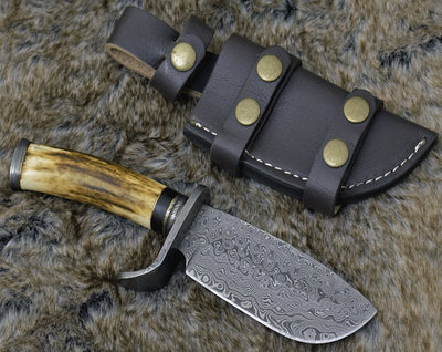 Premium Antler Horn Damascus Steel Hunting Knife - Korvel
