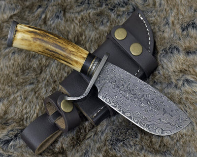 Premium Antler Horn Damascus Steel Hunting Knife - Korvel