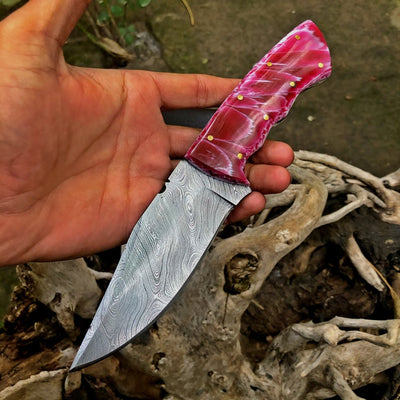 Exquisite Handmade Damascus Steel Hunting Knife - Korvel