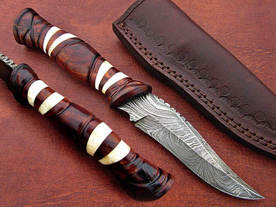Exquisite Handcrafted Damascus Steel Hunting Knife - Korvel