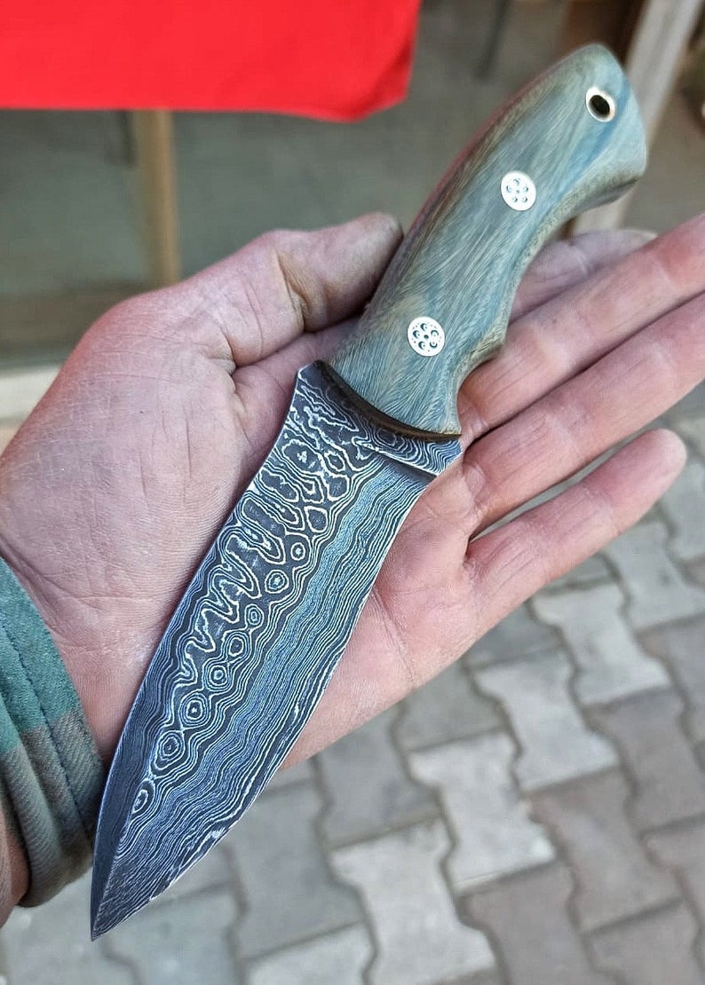 Premium Handmade Damascus Steel Hunting Knife - Korvel