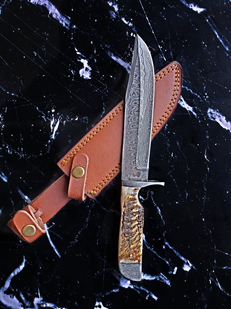 Exquisite Handmade Damascus Bowie Knife - 11.5" Length - Korvel