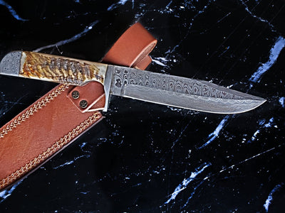 Exquisite Handmade Damascus Bowie Knife - 11.5" Length - Korvel